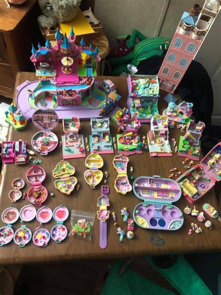 Discover Polly's Enchanting OC Birthday Collection
