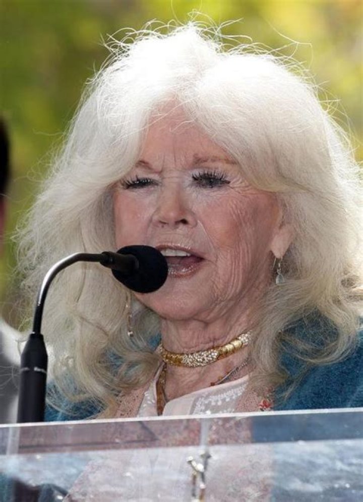 Is Connie Stevens Still Alive Today? Here's What We Know