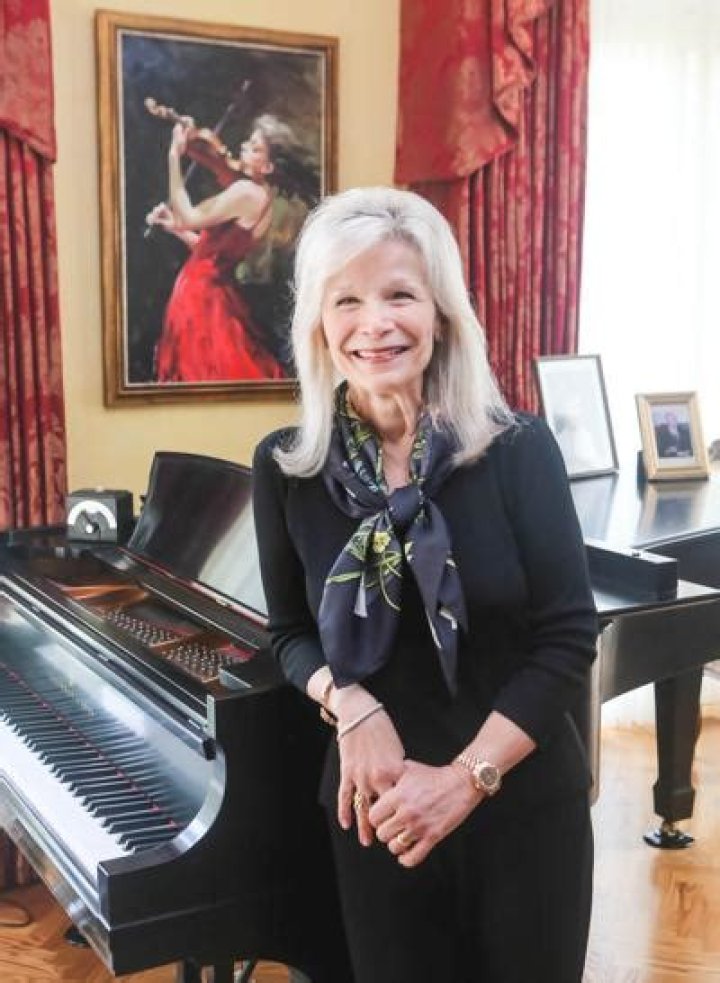 The Definitive Guide To Noemi Neidorff's Unparalleled Art